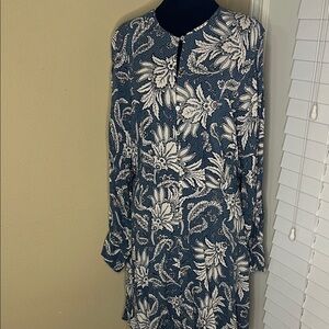 H&M Blue and White Long Sleeve Dress